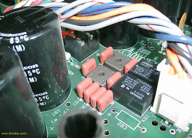 مكبر الصوت BAT VK-150SE